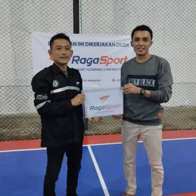 Proyek lapangan olahraga di Bondowoso