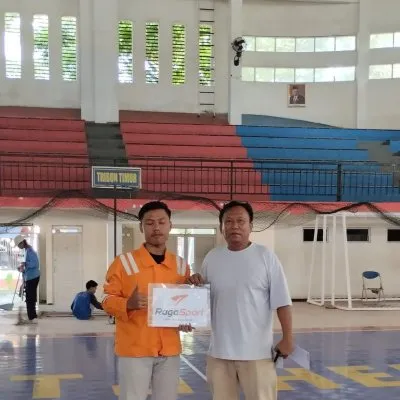 Proyek lapangan olahraga di Tegal