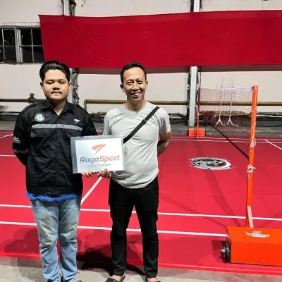 Proyek lapangan olahraga di Madiun