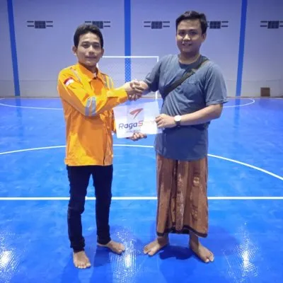 Proyek lapangan olahraga di Subang